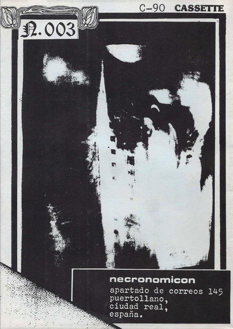 Portada de la cassette que acompañaba al tercer número de Necronomicón, 1986 Portada de la cassette que acompañaba al tercer número de Necronomicón, 1986