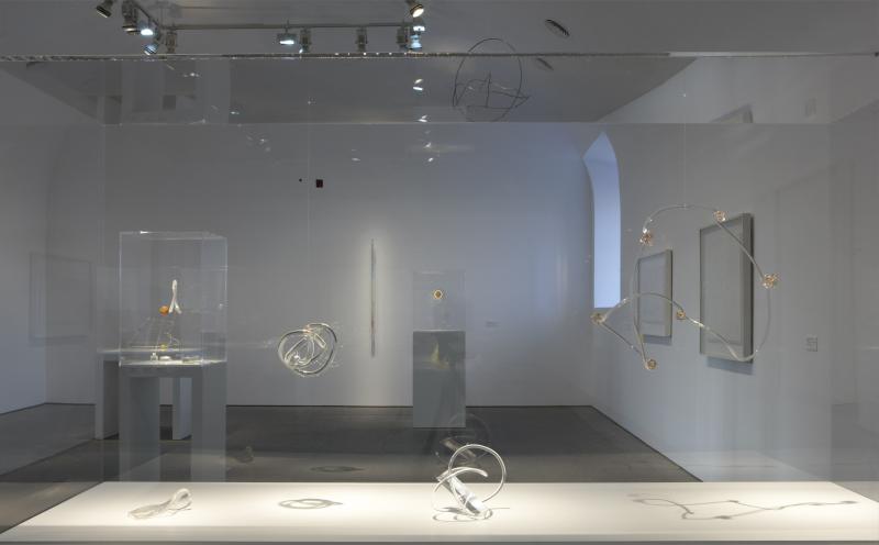 Vista de sala de la exposición. Georges Vantongerloo. Un anhelo de infinito, 2010 Vista de sala de la exposición. Georges Vantongerloo. Un anhelo de infinito, 2010