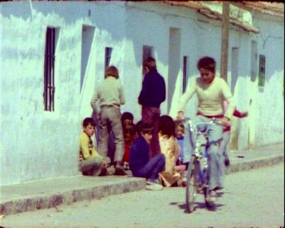 Tino Calabuig. La ciudad es nuestra (La estética urbana), 1975.