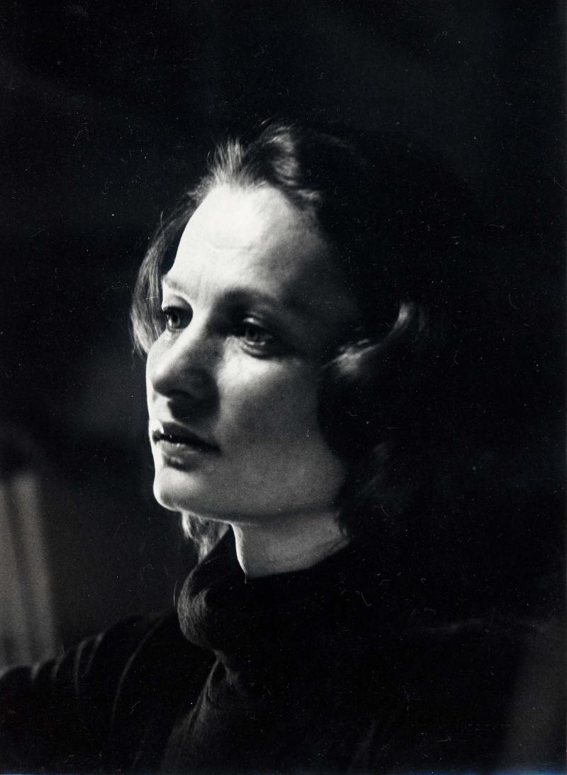 Eliane Radigue, 1971. Photograph: Arman, 1971 © Last.fm Eliane Radigue, 1971. Photograph: Arman, 1971 © Last.fm