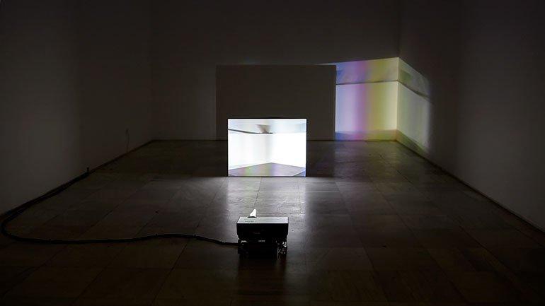 Vista de sala de la exposición Alexandre Estrela. Cápsulas de silencio, 2015
