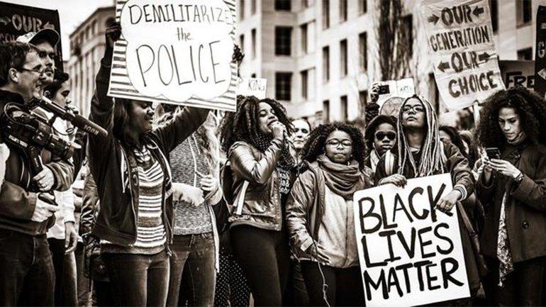 Protest of Black Lives Matter in Washington on November 10, 2015. Photograph: Johnny Silvercloud