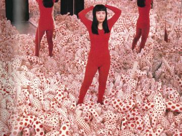 Yayoi Kusama. Floor Show. Instalación. Castellane Gallery, Nueva York